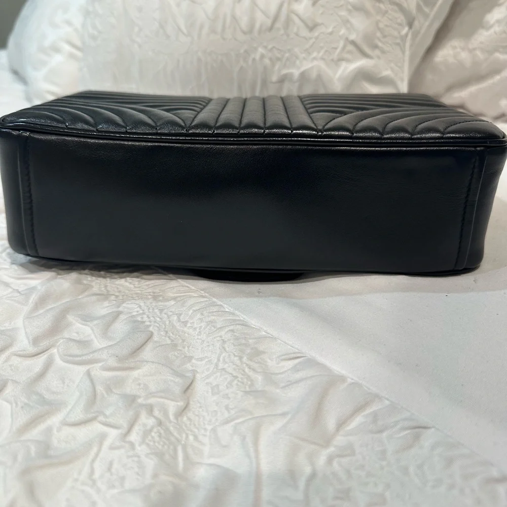 Prada Pattina Black Soft Calf Impun Handbag. - Picture 6 of 9
